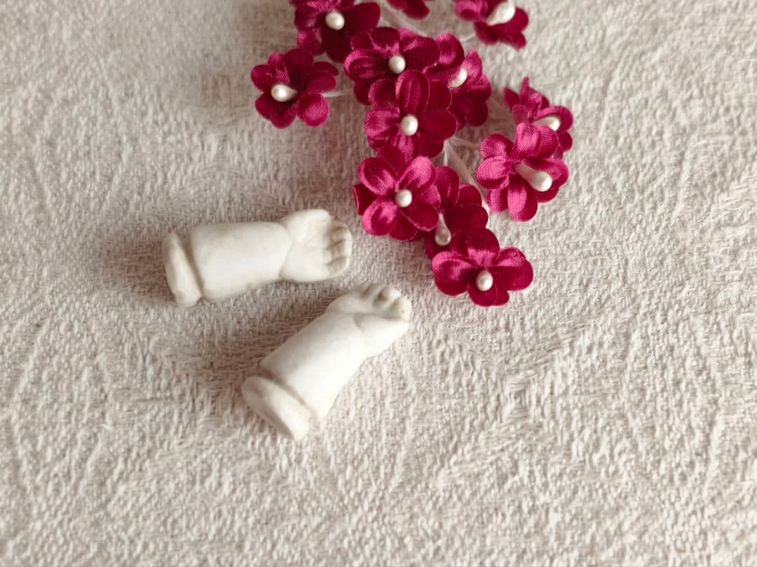 【チョコメルさま】vintage parts ୨୧ * 陶器の小さな 手 ハンド