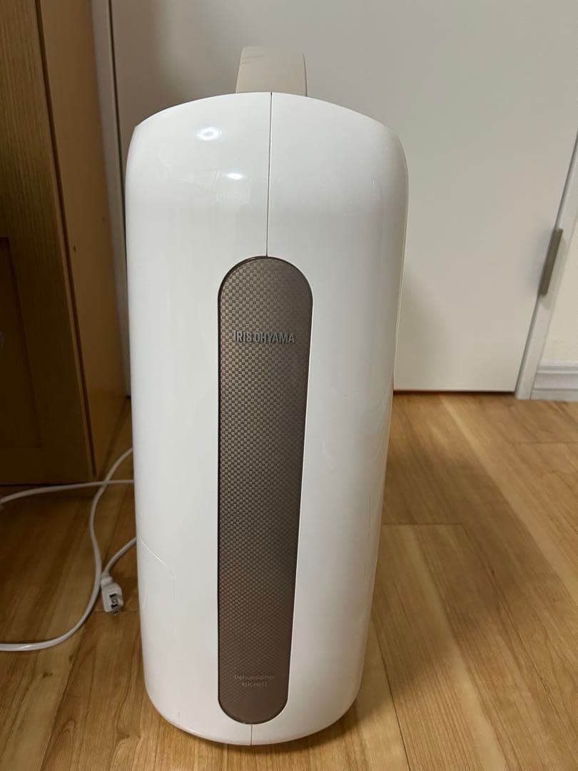 除湿機 ホワイト・シルバー 2・4・8時間タイマー