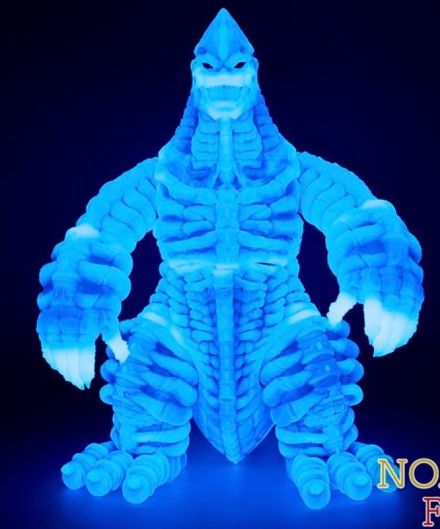 ULTRA KAIJU VINYL ART どくろ怪獣レッドキング-餓者髑髏-