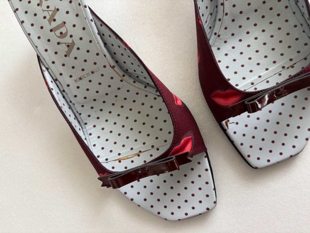 超美品　プラダ　PRADA リップ柄ミュール　90's vintage