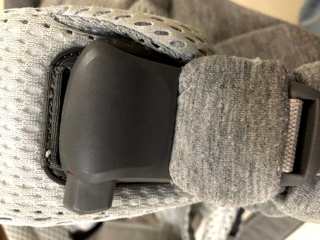 BABYBJÖRN ベビービョルン　抱っこ紐　ハーモニー グレー