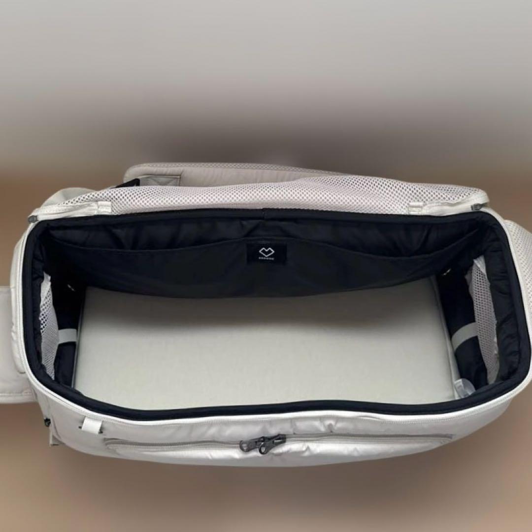 【新品】 SSOOOK VIEW SLING BAG (バッグ右）ベージュ L