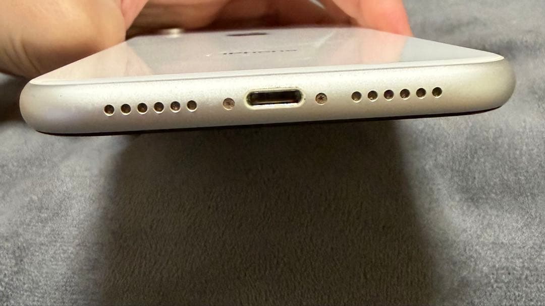 Apple iPhone XR 128GB ホワイト 本体 SIMフリー