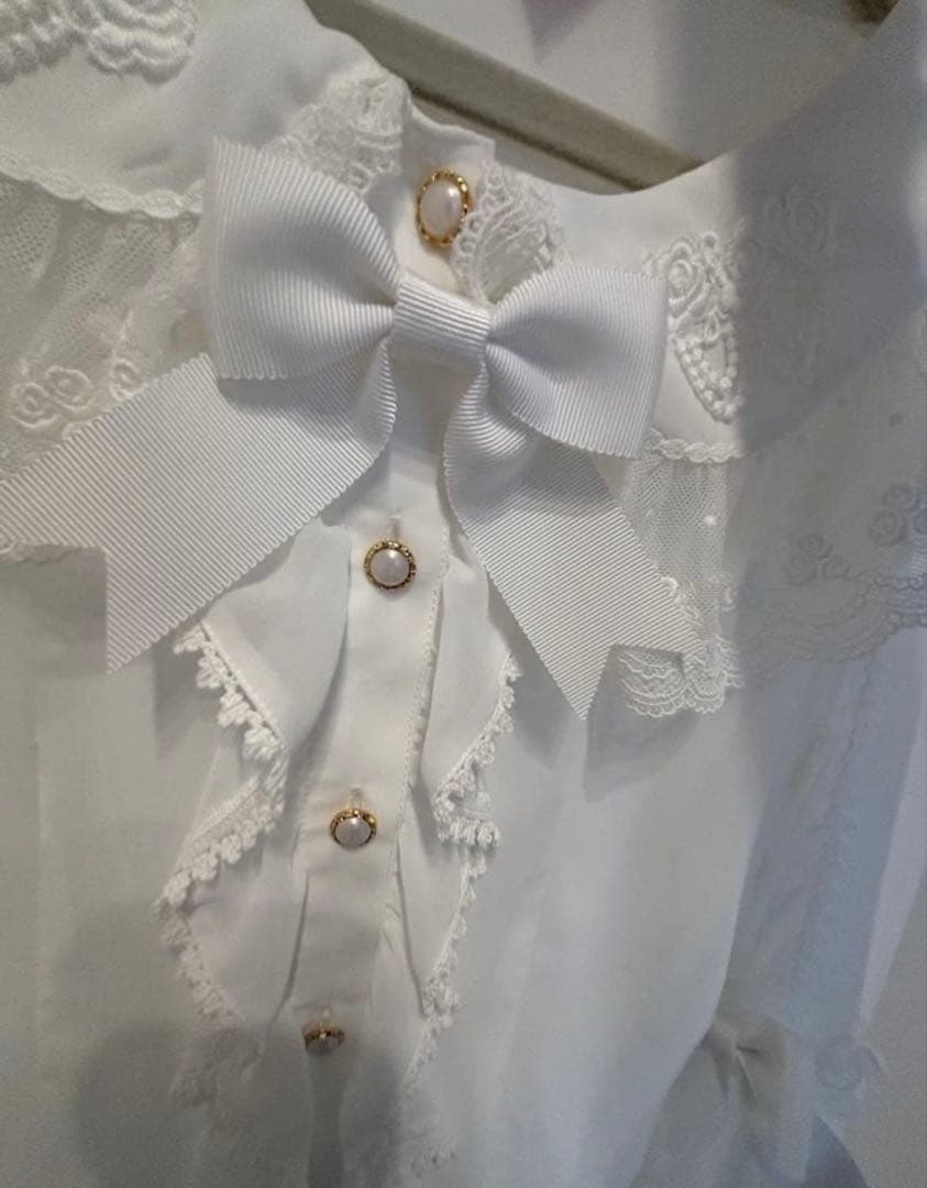 BABY ineブラウス オフ白