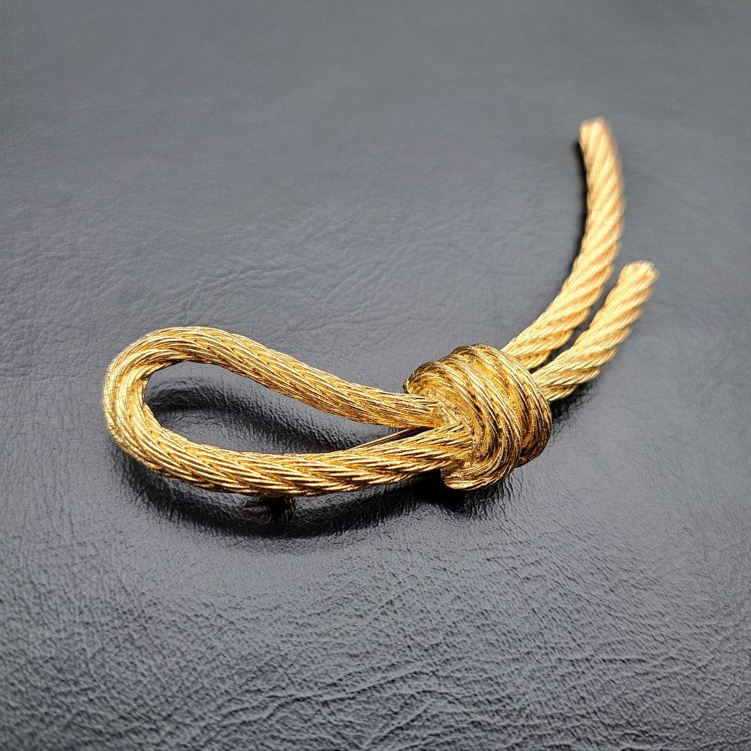 美品★箱付き Dior ディオール ブローチ ツイスト 結び 希少 ゴールド