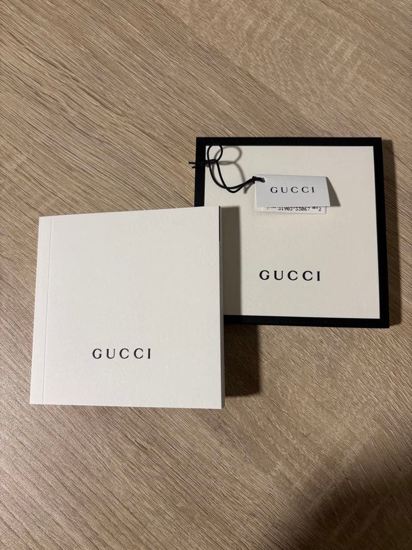 箱付き　GUCCI 腕時計　ブレスレット