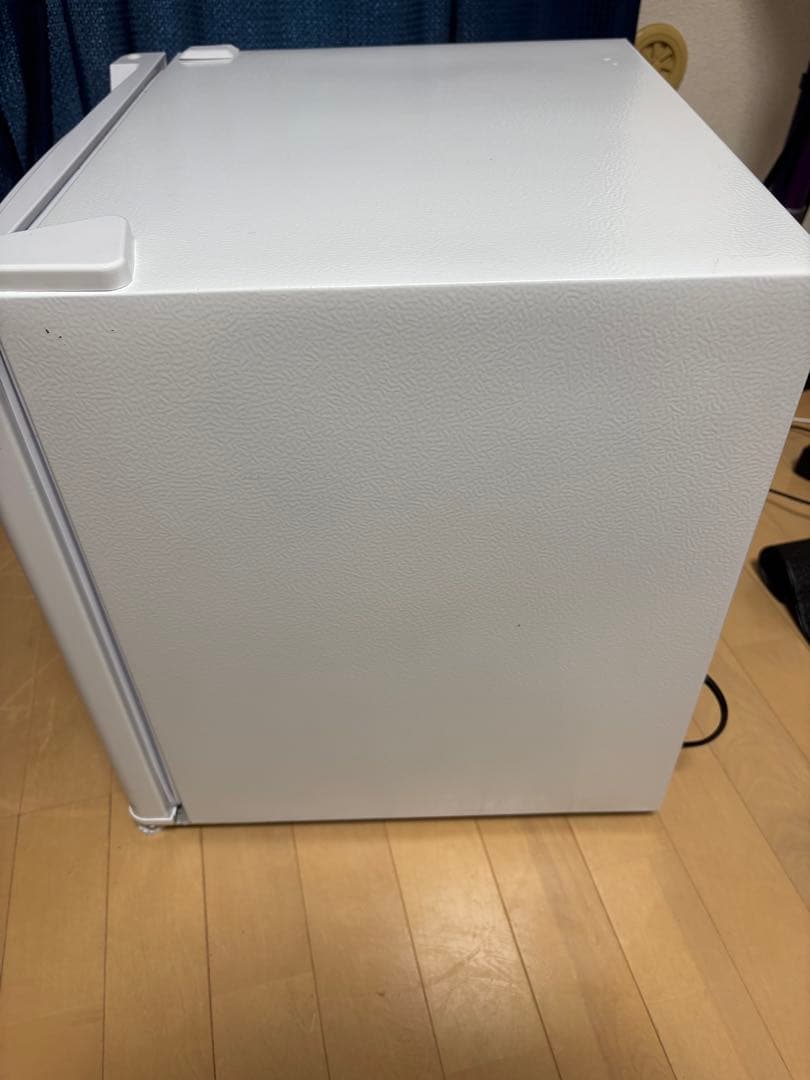 アイリスオーヤマ PRC-B051D-W ホワイト冷蔵庫 46L