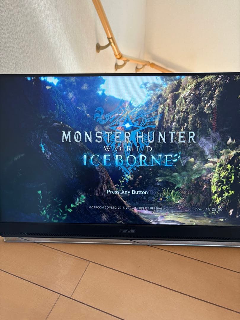 ASUS ZenScreen MB249C 24インチ モニターケース付き