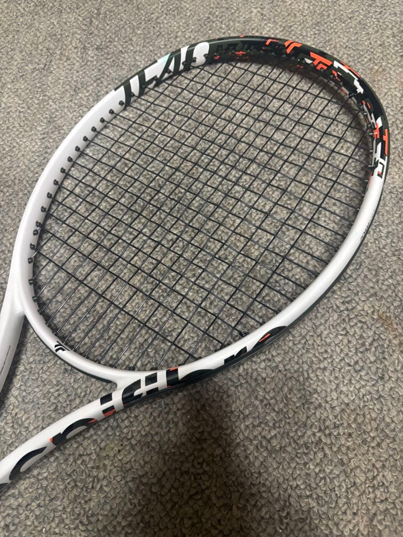 テクニファイバー　tf40 290 テニスラケット　グリップ2