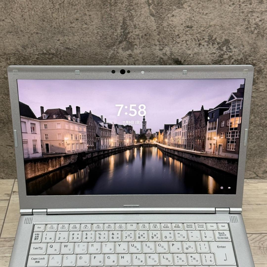 【Corei7/SSD512/メモリ16】 レッツノート CF-LV9 LTE