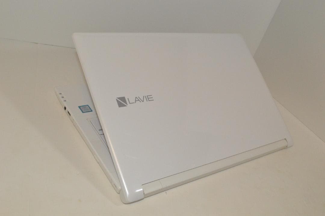 ホワイトLAVIE第8世代Corei7/32G/新品SSD1TB BD再生