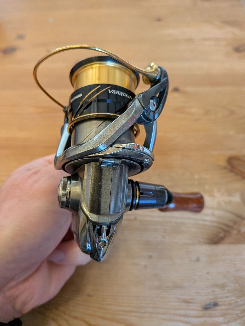 SHIMANO 16Vanquish C2000HGS スピニングリール