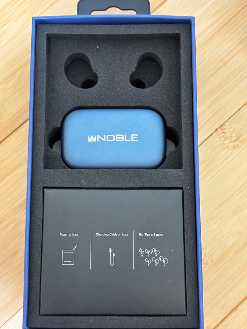 イヤホン FoKus Mystique