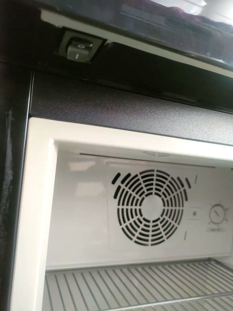 【ジャンク品】Haier　コカコーラ 冷蔵庫 非売品　ブラック