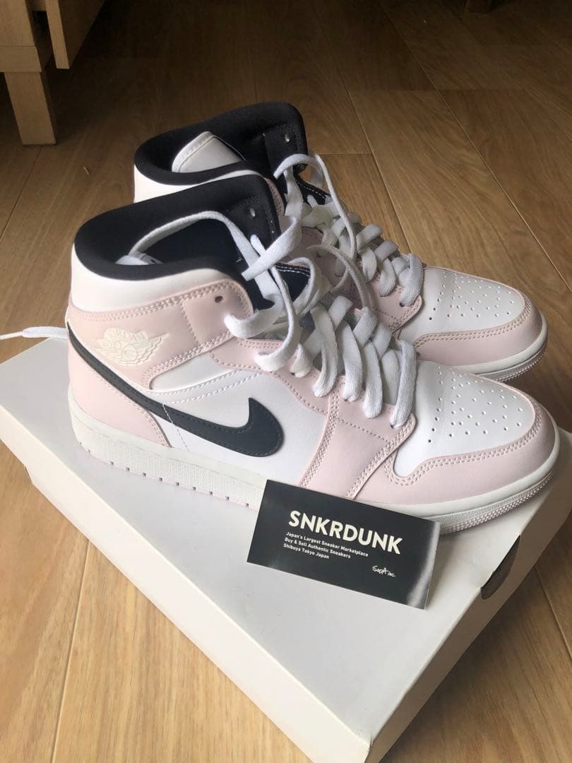 ひ*ん様 Nike Air Jordan 1 Mid ピンク-女性用