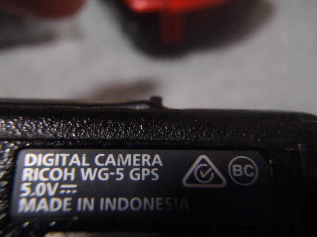 ❤️動作品❤️リコー★WG-5★GPS❤️人気色 銀★防水カメラ