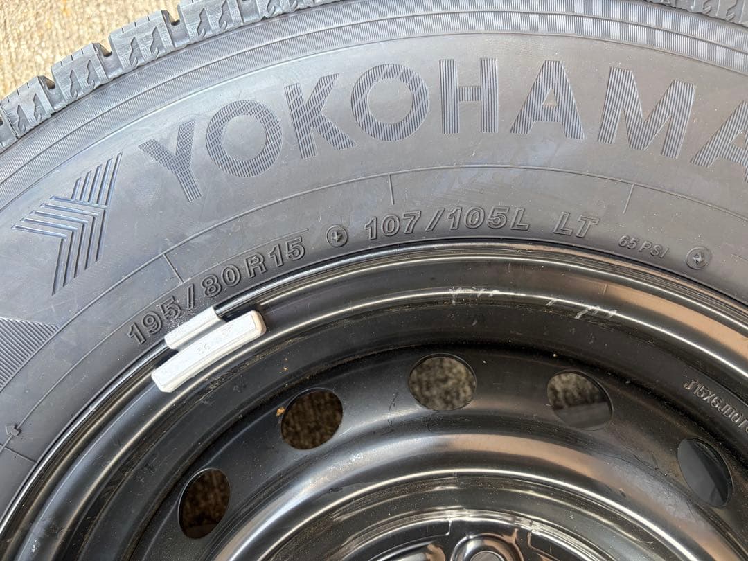 YOKOHAMA ice GUARD iG91 195/80R15 タイヤセット