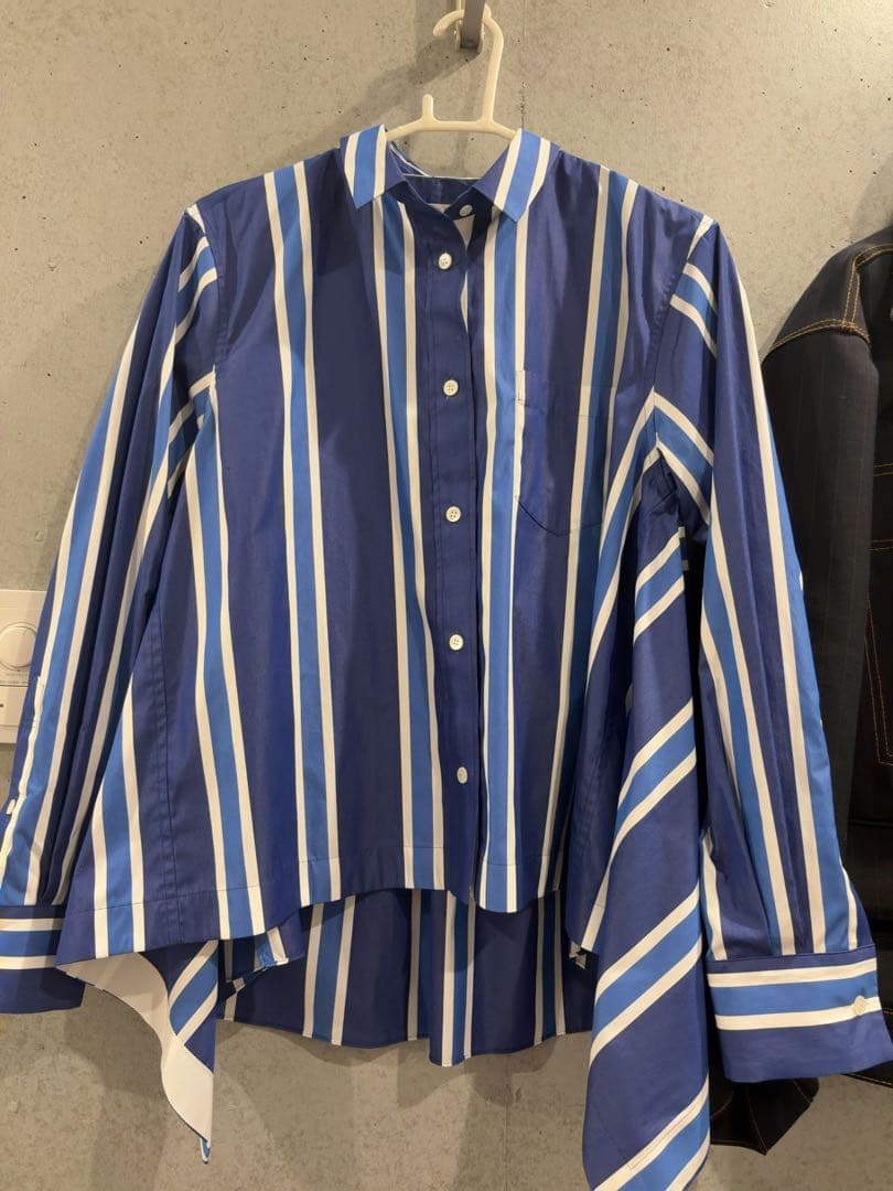 ハッピー　sacai アシンメトリー ストライプシャツ 【美品】
