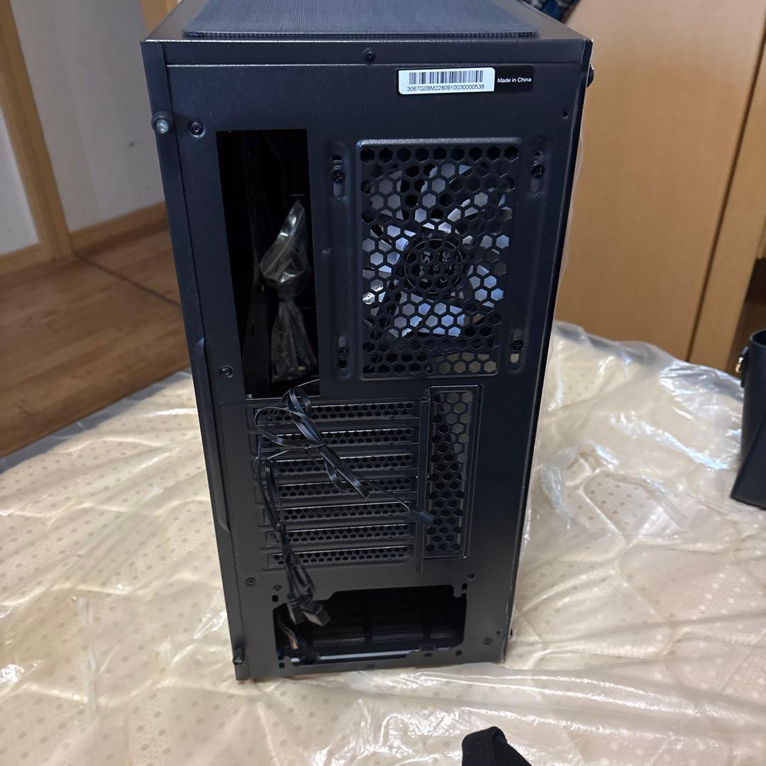 MSI MAG VAMPIRIC 010 ATXケース 強化ガラス ブラック