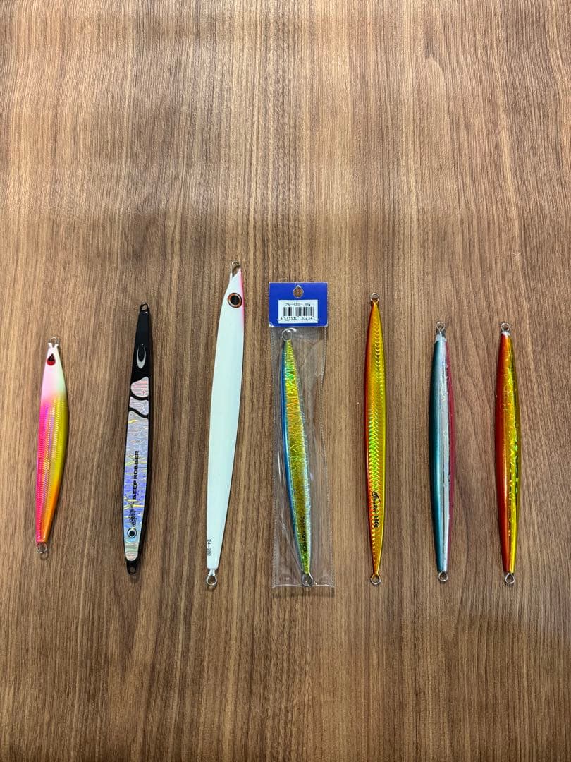 ジグ28本・プラグ　エビング付き（shoutランス、アイヤージグ、鉄ジグ等）