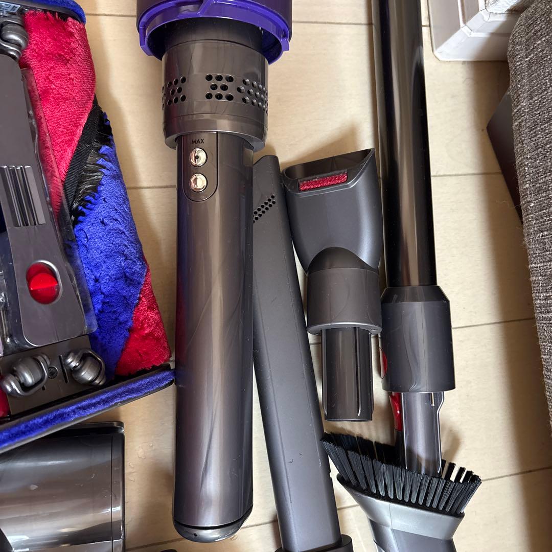 Dyson ダイソン コードレス掃除機 オムニグライド SV19 スタンド付き