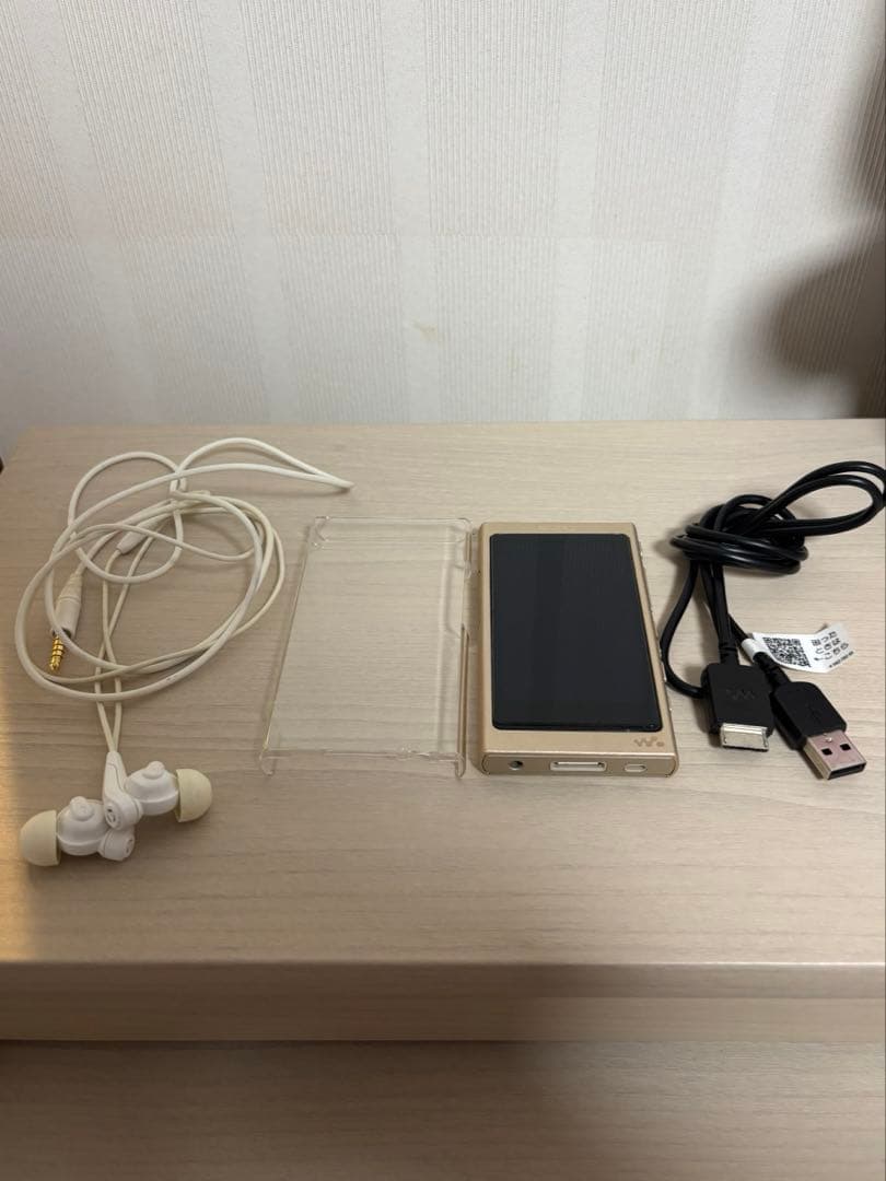 SONY ソニーウォークマンNW-A45 ペールゴールド (N) 16㎇