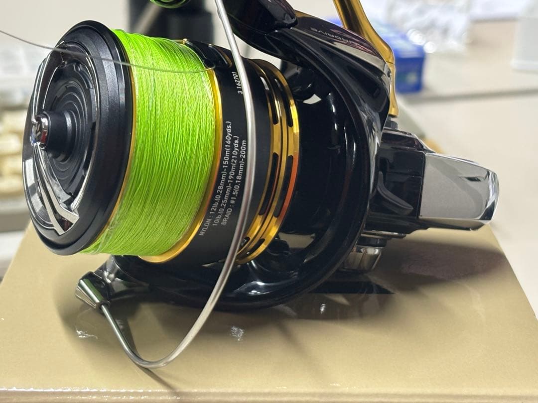 DAIWA レガリス　LT4000-CXH