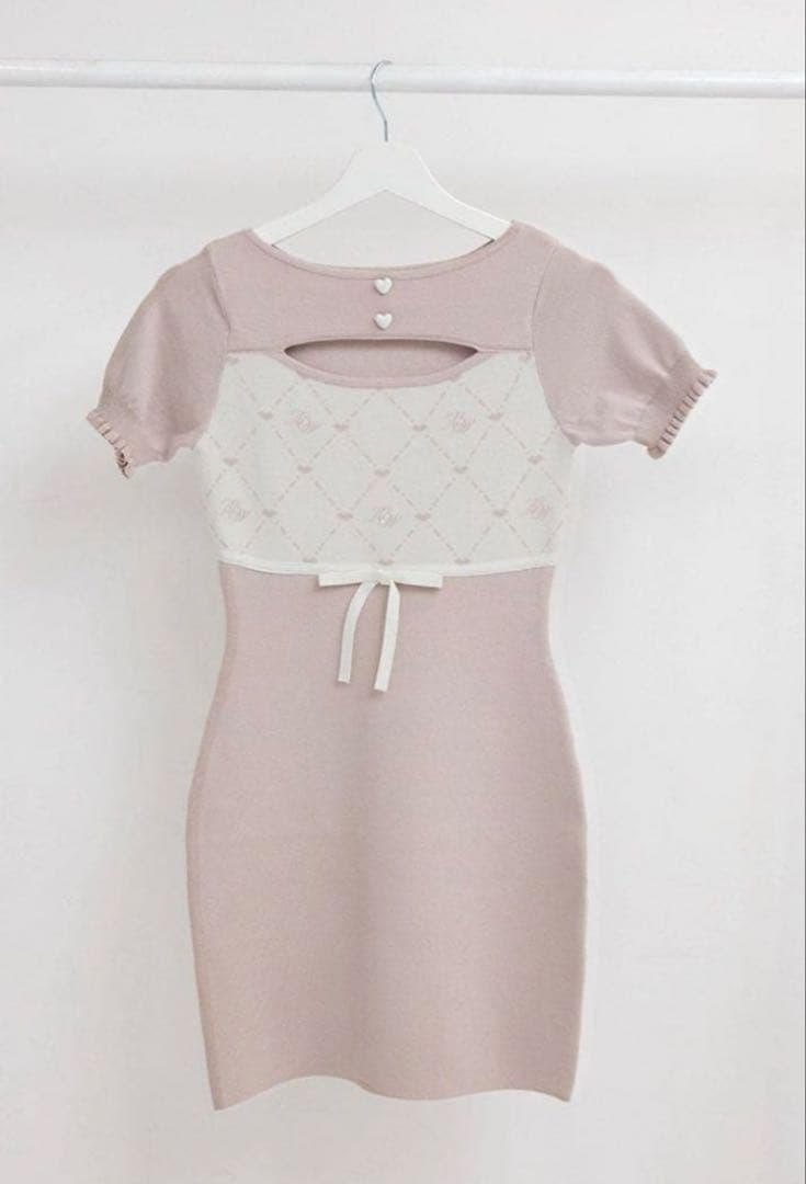 試着のみ　MWモノグラムバイカラーワンピース　ハニーミュウ　フリーサイズ　ピンク