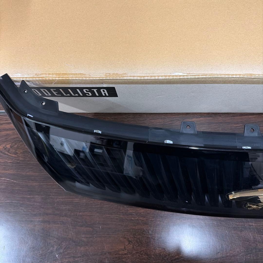 ハリアーフロントグリル ブラック