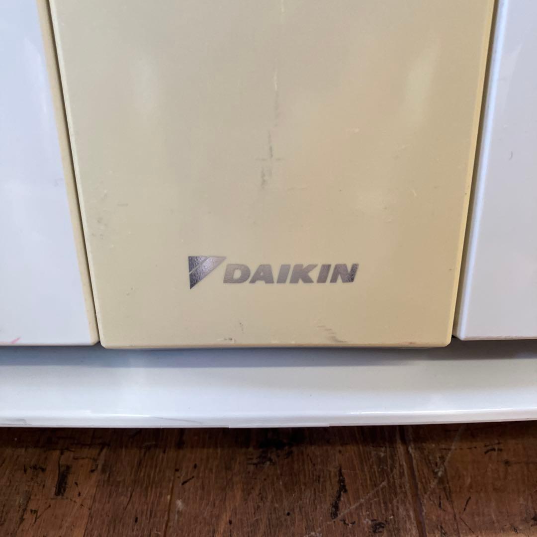 ダイキン 加湿空気清浄機 TCK70M-W 2012年製 うるおい光グリエール