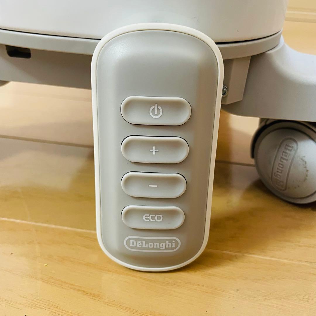 【未使用に近い】デロンギ ベルカルド オイルヒーター 10～13畳用 リモコン付