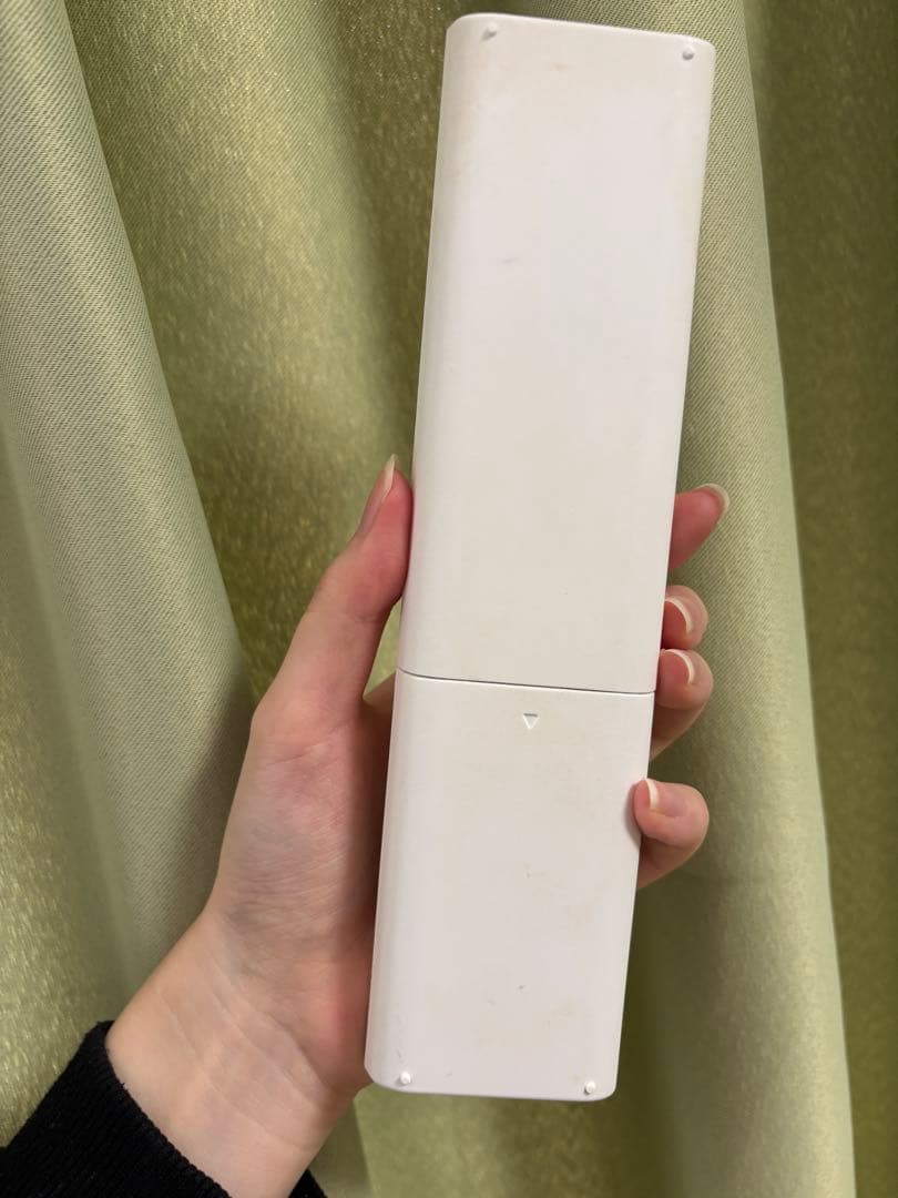 FUNAI 32インチ テレビ FL-32H210W ホワイト　白