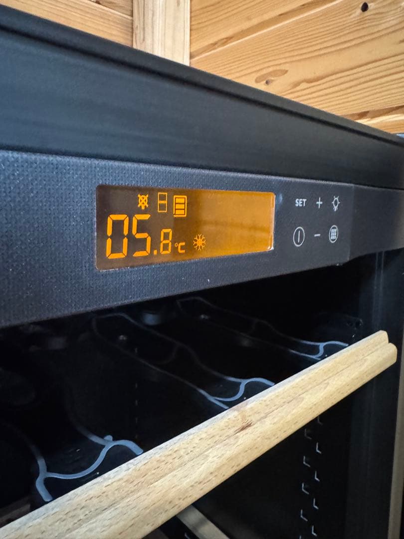 正規品　ユーロカーブ Compact 059V2 ワインセラー eurocave