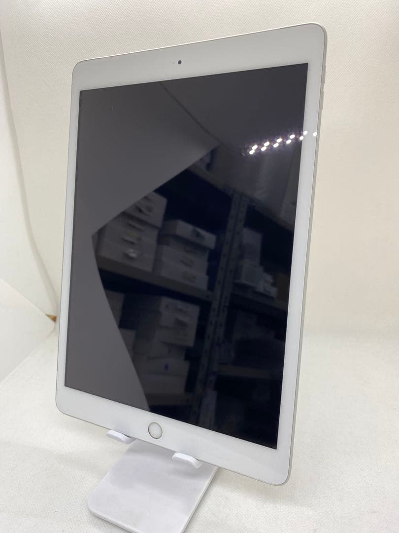 iPad 第7世代 32GB SIMフリー 30502