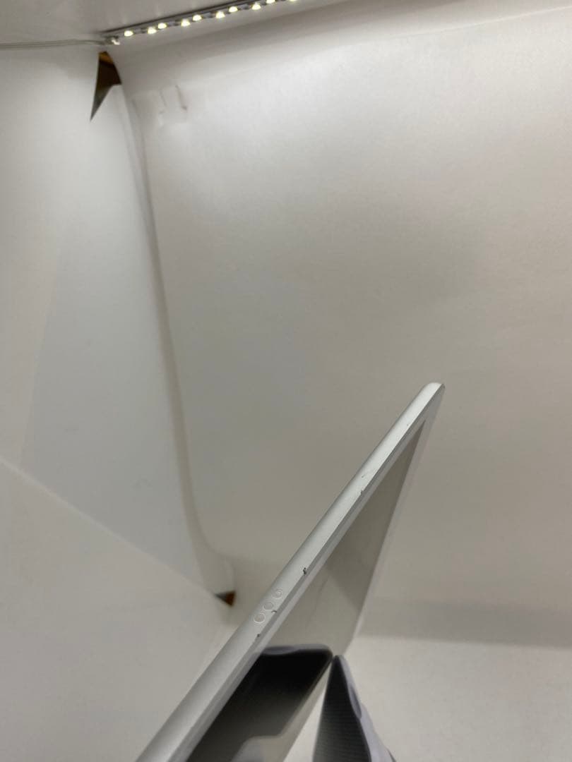 iPad 第7世代 32GB SIMフリー 30502