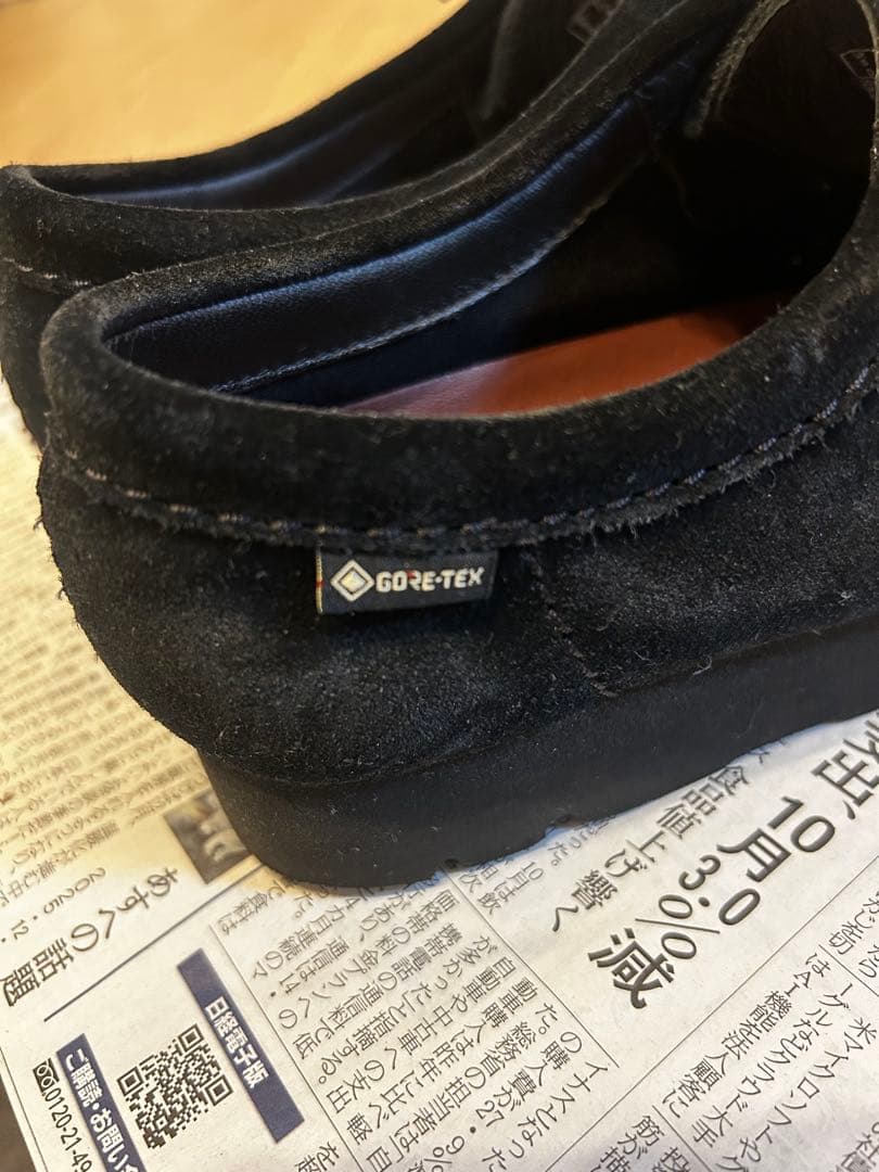 クラークス　ワラビー　GORE-TEX黒スエード