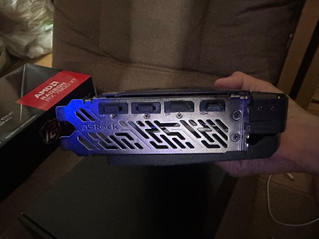 グラフィックボード・グラボ・ビデオカード Asrock AMD RADEON RX7800XT