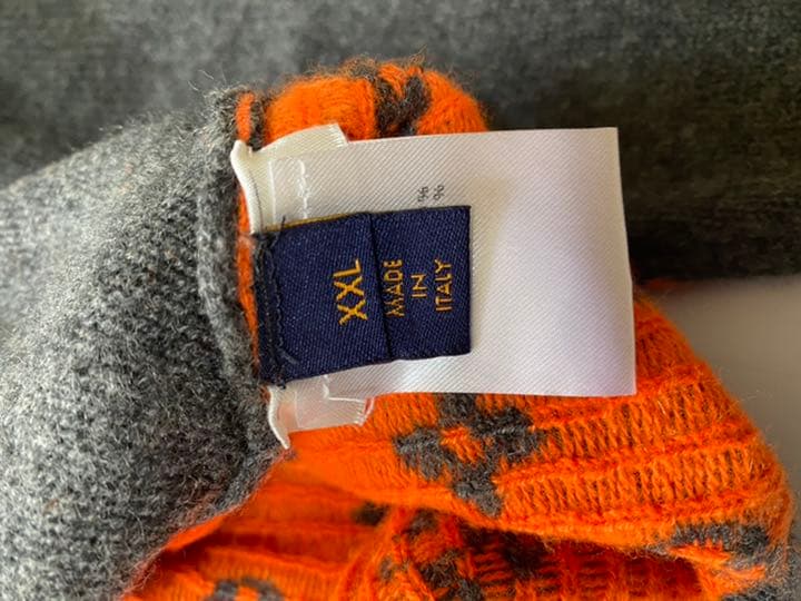 カシミヤセーター