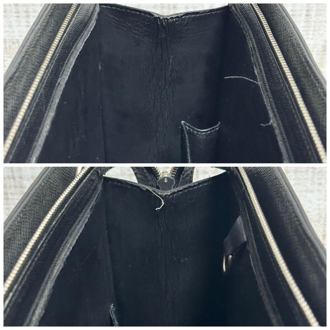 LOUIS VUITTON ルイヴィトン タイガ ポルトドキュマン ロザン