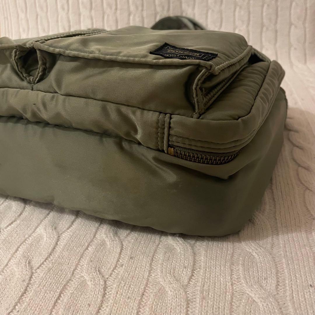 【美品✨】PORTER ポーター タンカー 2層 ショルダーバッグ カーキ
