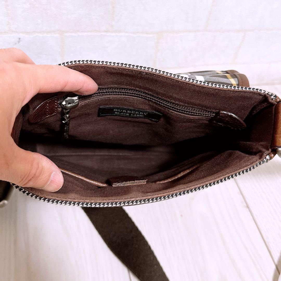 『美品』Burberry Black Label(バーバリー)ショルダーバッグ