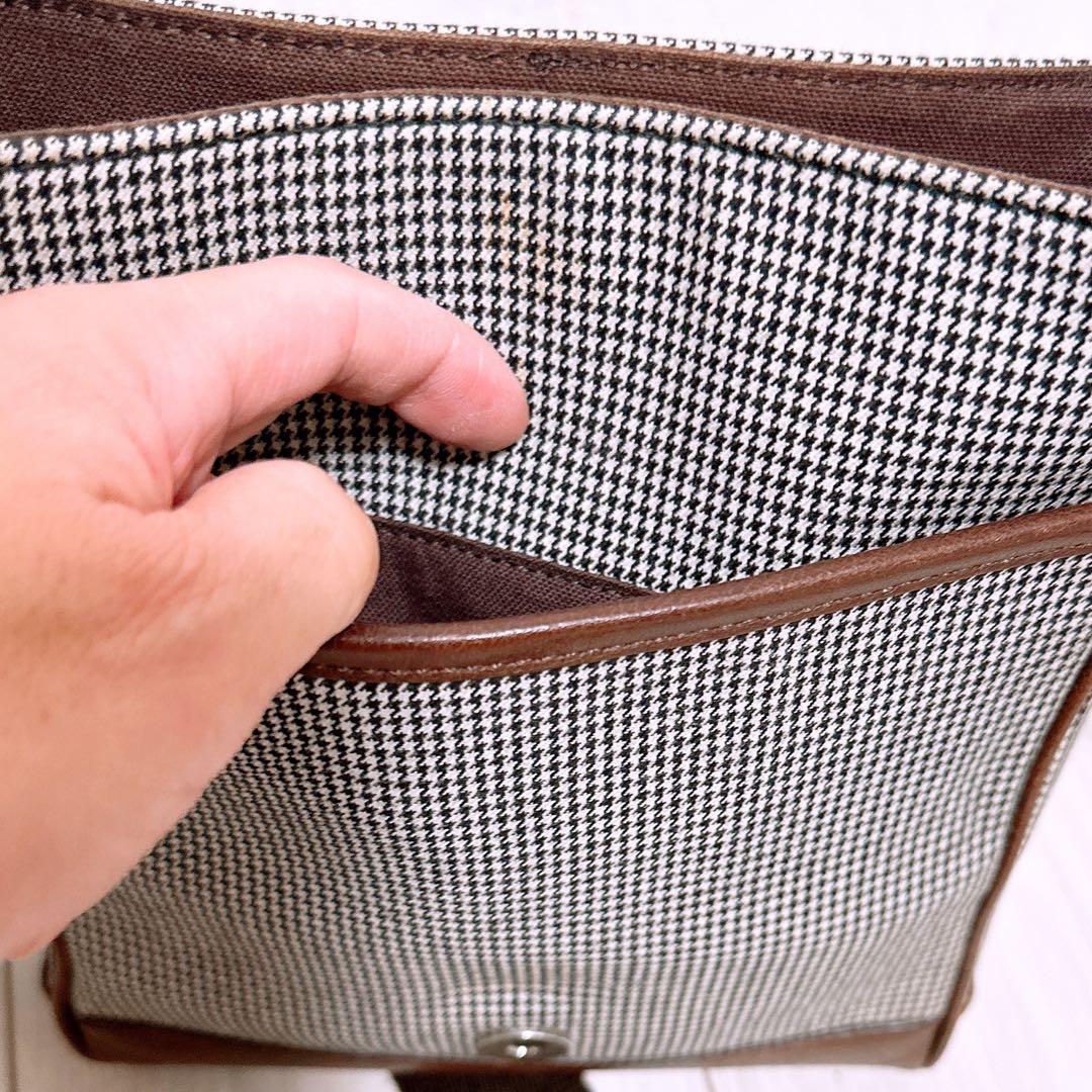 『美品』Burberry Black Label(バーバリー)ショルダーバッグ