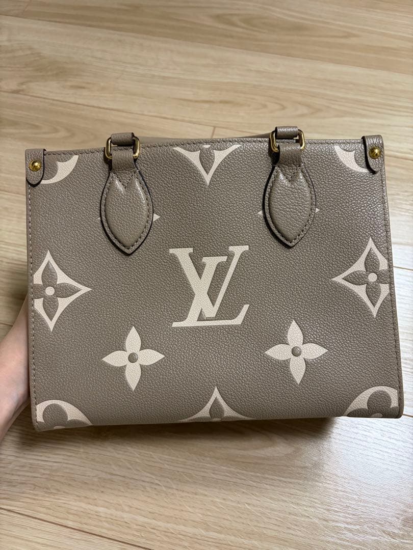 ルイ・ヴィトン オンザゴーPM バイカラー