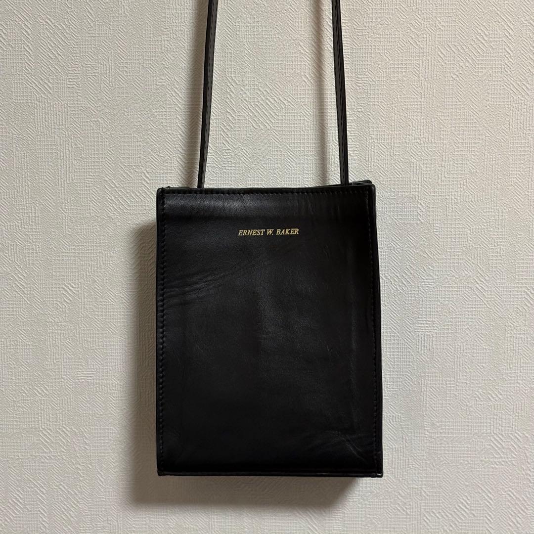 ERNEST W. BAKER 薔薇 クロスボディ ショルダーバッグ