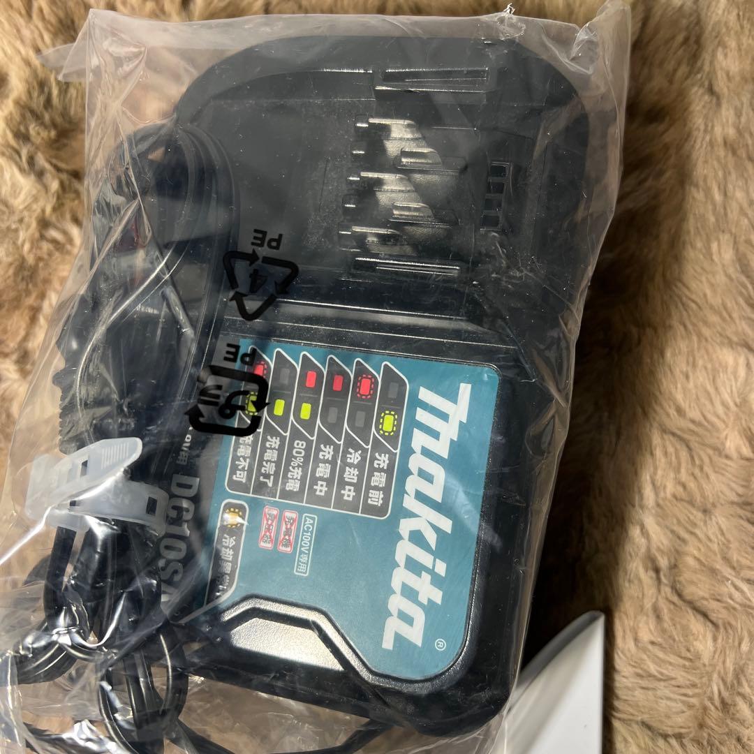 マキタ コードレス掃除機CL107 紙パック式 CL107FDSHW