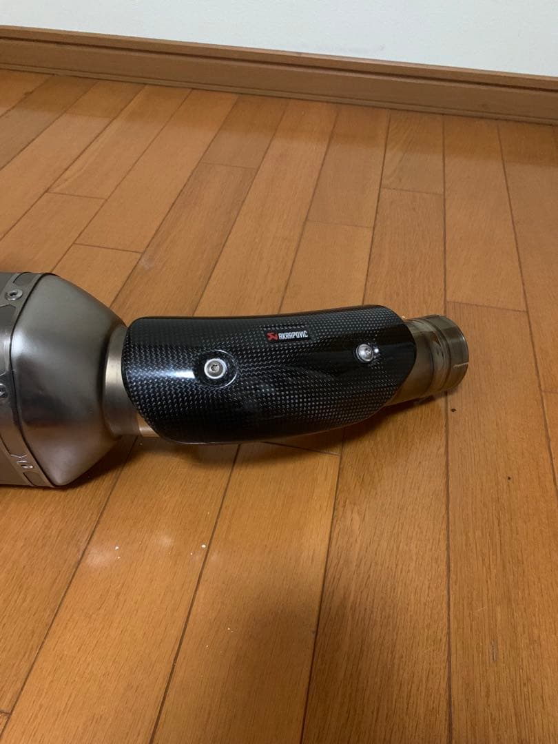 ＢＭＷS1000RRマフラー2015~2016アクラポビッチ