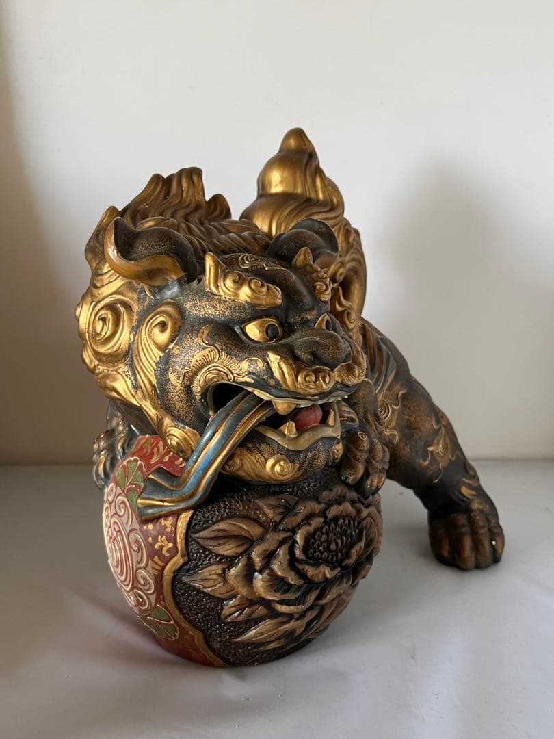 置物　色絵金彩 獅子置物 高30cm 貴重/西き—001