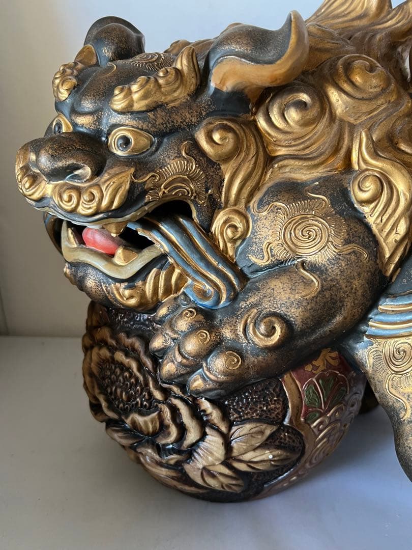 置物　色絵金彩 獅子置物 高30cm 貴重/西き—001