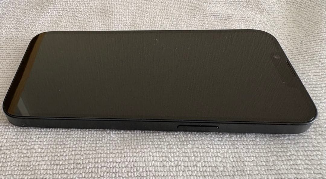 J*J様 Apple iPhone 14 ブラック 本体