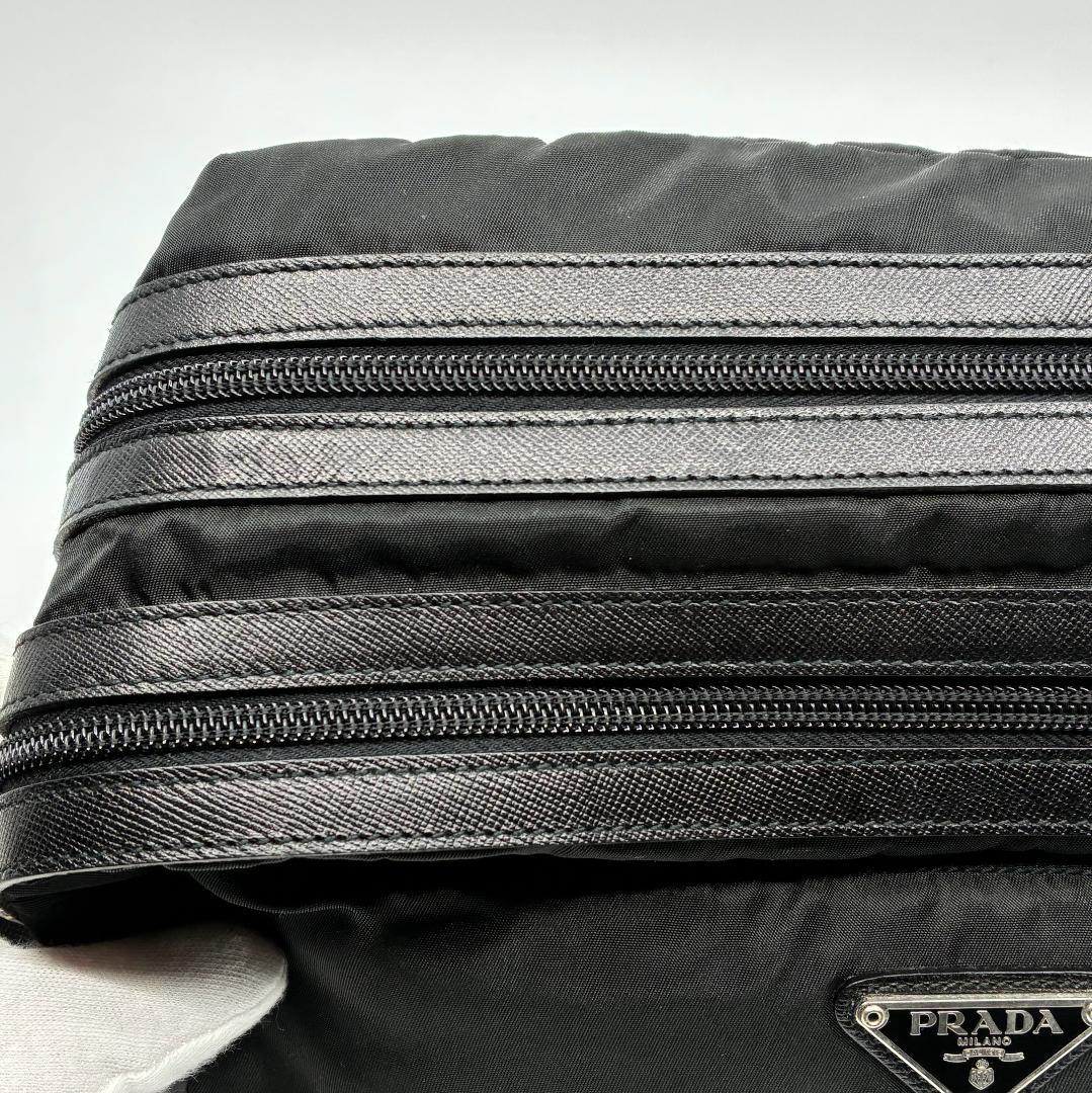 PRADA プラダ 黒 ブラック セカンドバッグ A1342C3